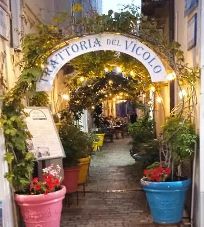 Alloggio in famiglia Carmela Al Vicolo Città di Lipari