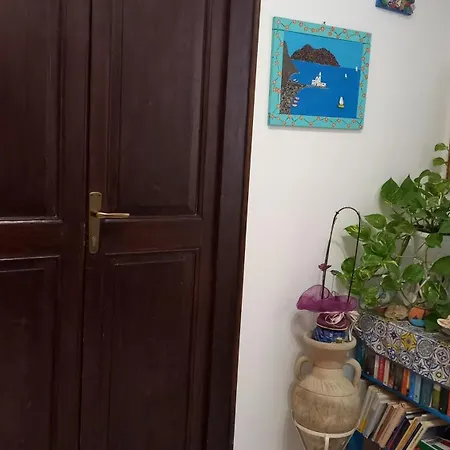 Habitación en casa particular Carmela Al Vicolo *