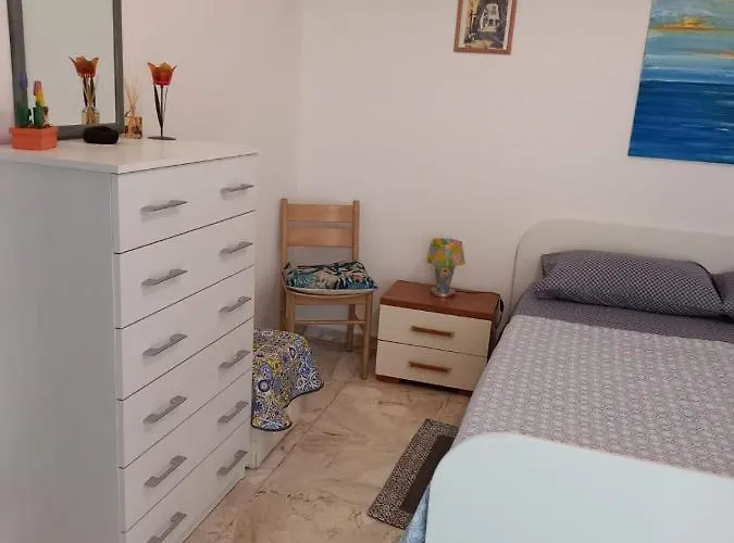 Carmela Al Vicolo Lipari (Isola Lipari)